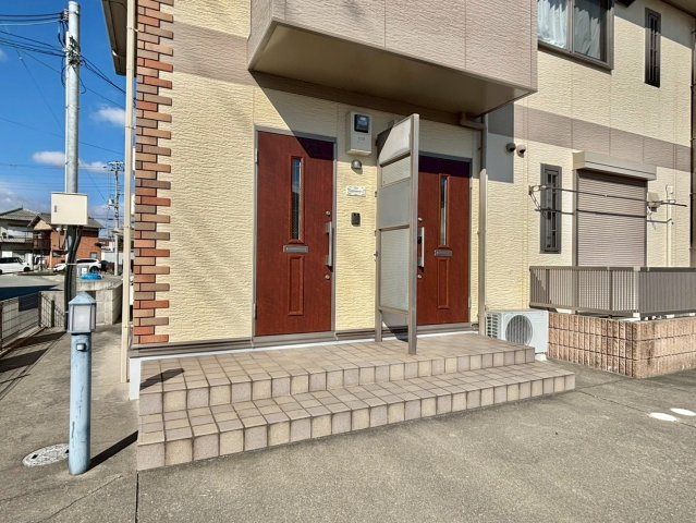 ロワジールのエントランス