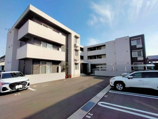 グランド　レジデンス