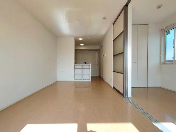 ヴェルドミール　B棟の居間・リビング