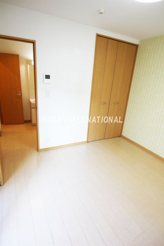 キャメル草加氷川町の寝室