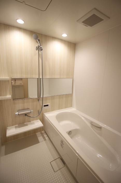 シャルールの浴室