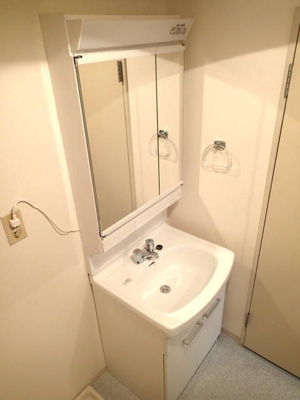 【洗面所】 | グルヌイユ筑波