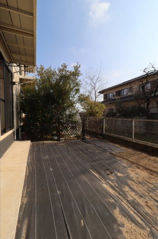 プレールＳＥＧＡＷＡ　B棟の庭