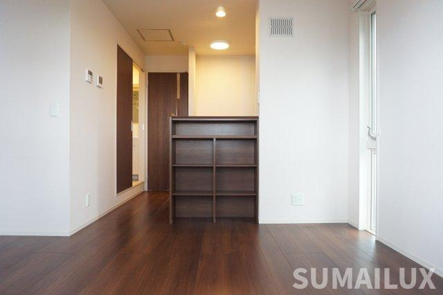 シェラール　インターの居間・リビング