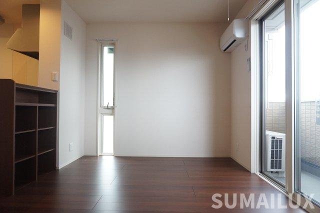 シェラール　インターの内装