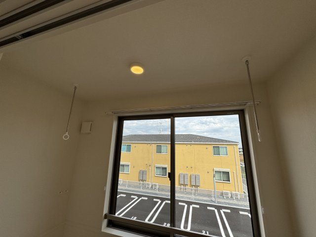ソレイユ メイのその他|室内物干し
