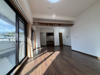 【居間・リビング】 | 御影ロジュマン