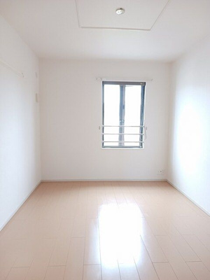 【寝室】 | オリーブハウス