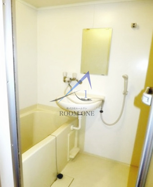 スカイコート日本橋浜町の浴室|お風呂です。