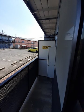 ファミール・ビラＢのバルコニー