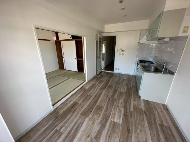 マンション妙法寺の居間・リビング