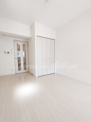 【洋室】 | メルシー・ヴォク一