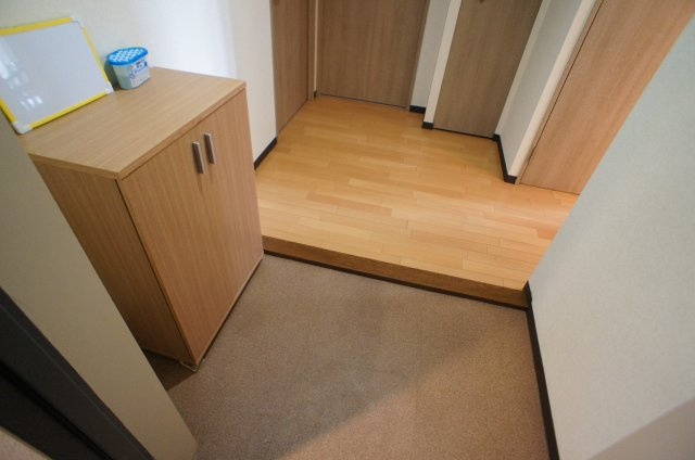 【玄関】 | 三田カルチャータウン・リフォレJ棟604号室