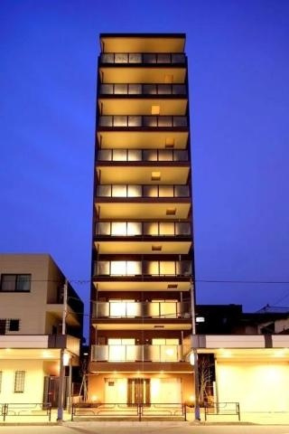 グラントレゾール浅草の外観