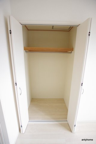 ルクレ新大阪レジデンス　仲介手数料無料の収納