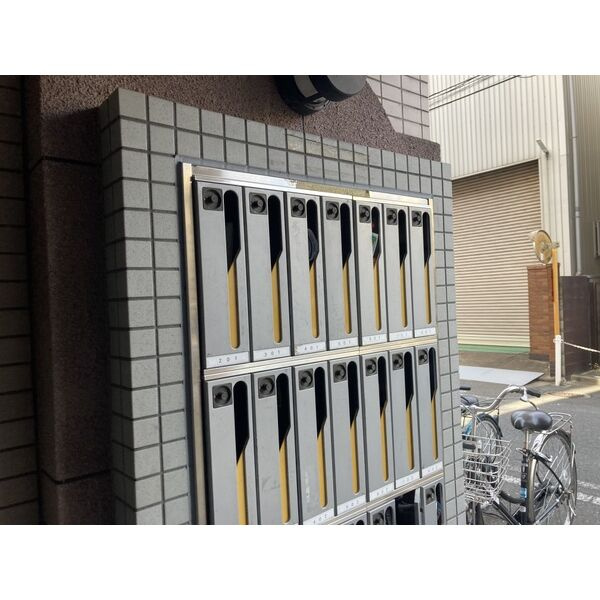 ビクトワール小阪のバルコニー