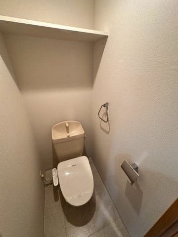 サムティ阿波座Lussoのトイレ