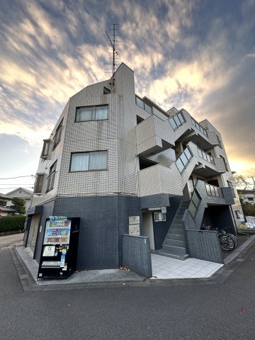 ランドフォレストつきみ野の外観