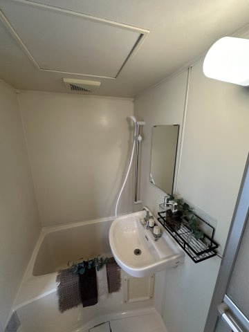 ランドフォレストつきみ野の浴室