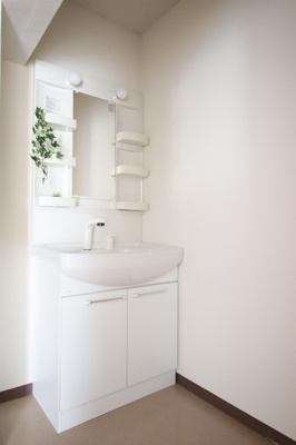 【洗面所】 | コンチェルト東合川I