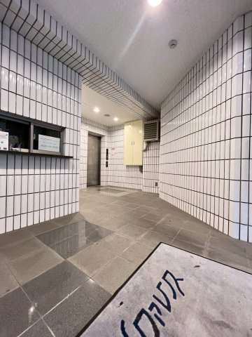 リファレンス呉服町のロビー