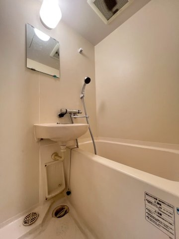 リファレンス呉服町の洗面所