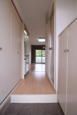 ベルウエストの玄関