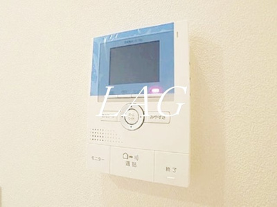 【セキュリティ】 | ラ・グランシューズ | モニター付きインターホンです。