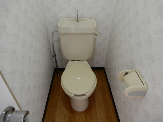 加古郡播磨町宮北２丁目のハイツのトイレ