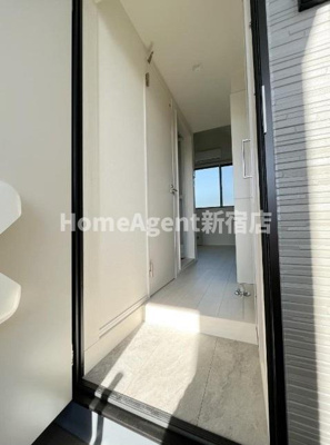 【玄関】 | FREESIA 平和台 | 同仕様写真
インターネット無料