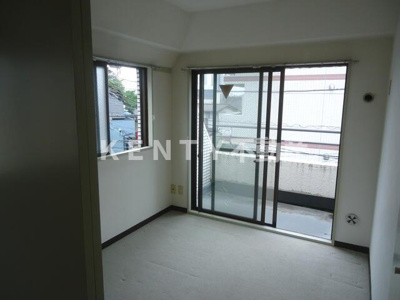 【居間・リビング】 | サンパレス西品川 | ゆったりとしたリビングです