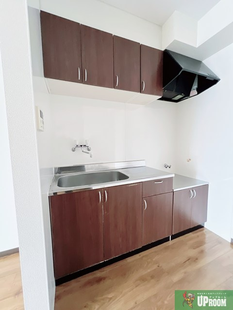 安田ハイツの居間・リビング