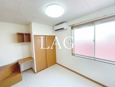 【居間・リビング】 | フェリーチェハイツ | 洋室のお部屋です。