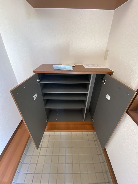 シャーメゾン北夙川A棟の玄関