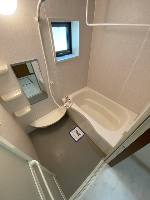 シャーメゾン北夙川A棟の浴室