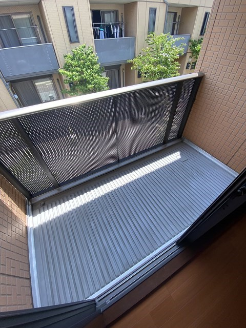 シャーメゾン北夙川A棟のバルコニー