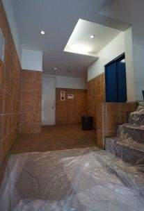 イー・エル・ケイ大名ビルの外観