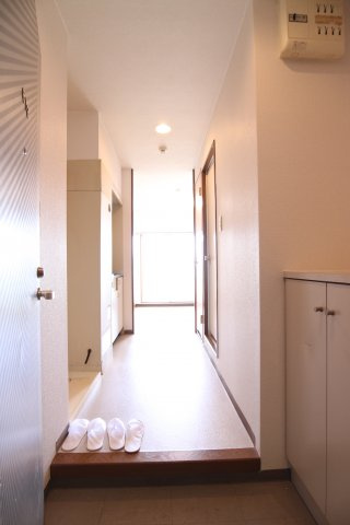 ウエストハウスインラニの玄関