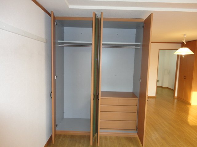 ラペジブルの収納|クローゼット（イメージ）