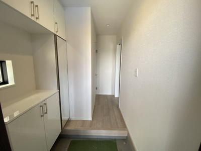 【玄関】 | 新座市西堀2丁目