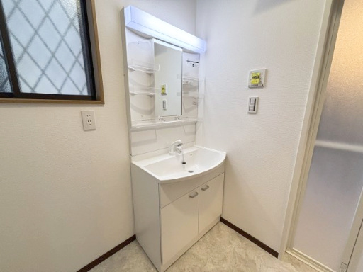 【独立洗面台】