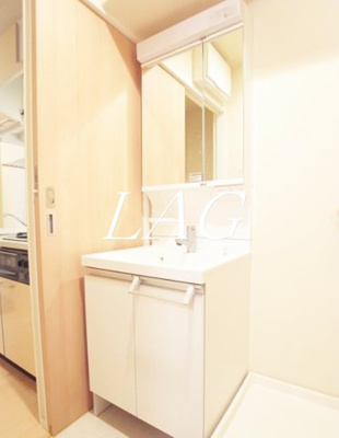 【洗面所】 | デルフィーノ | 洗面台です。