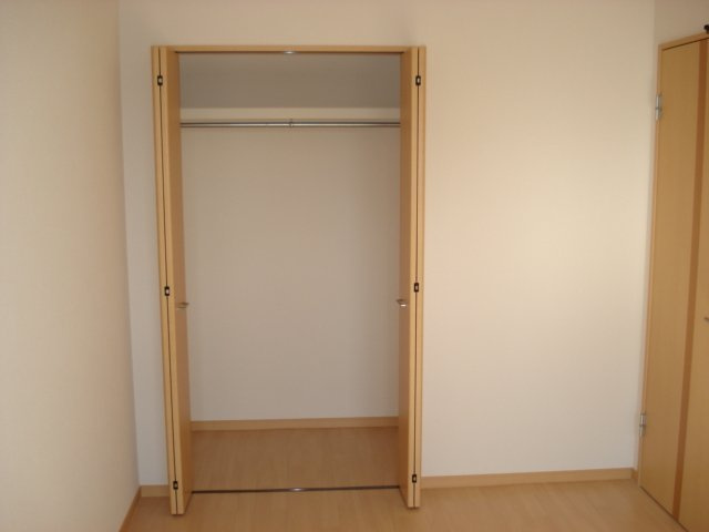 チェリーヒルズの収納|洋室収納