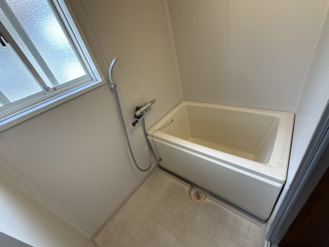 シンプルライフ田寺の浴室