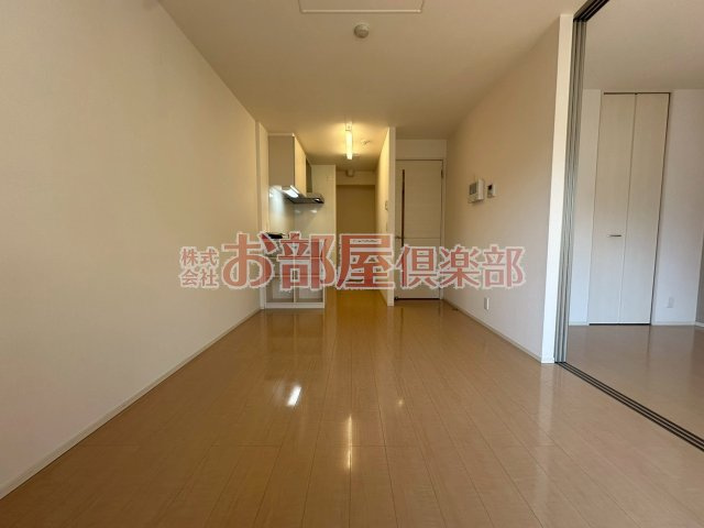 アリス京町壱番館の居間・リビング|こちらの居間で趣味の時間をお楽しみください