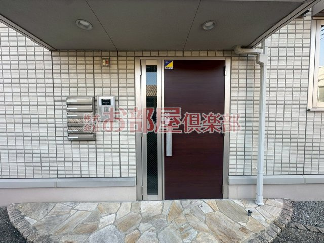 アリス京町壱番館のエントランス|毎日通るエントランスはこのようになっています