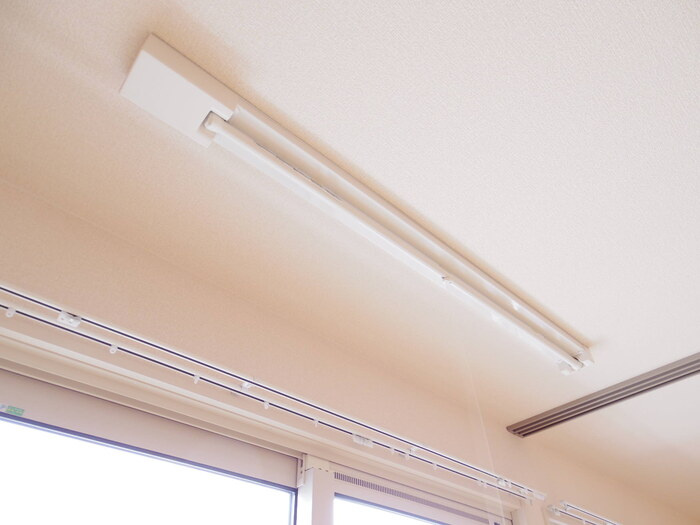 スバルコーポＳのその他|室内物干