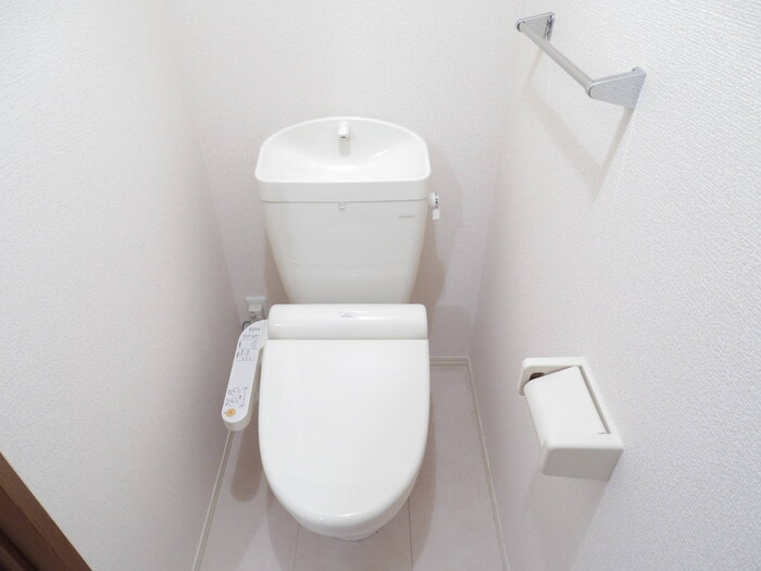 スバルコーポＳのトイレ|温水洗浄暖房便座