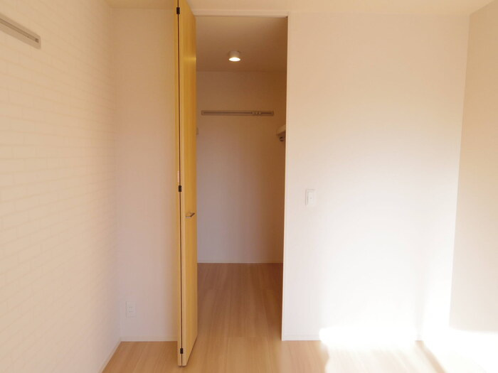 サニーハウスの収納|ウォークインクローゼット