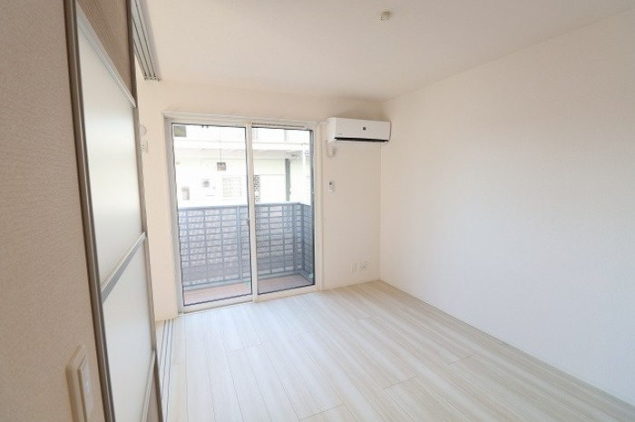 kalmia(カルミア)の居間・リビング|リビング（エアコン付き）